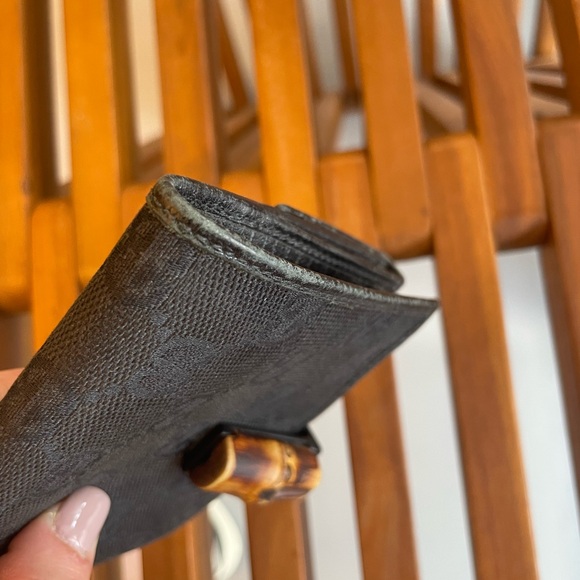 Gucci Monogram Bamboo Wallet - Picture 9 of 9